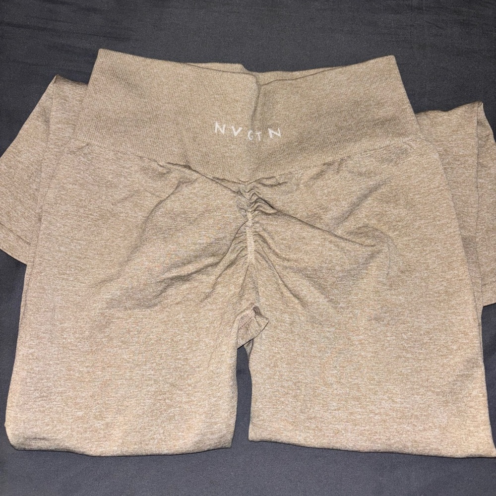 NVGTN scrunch seamless leggings